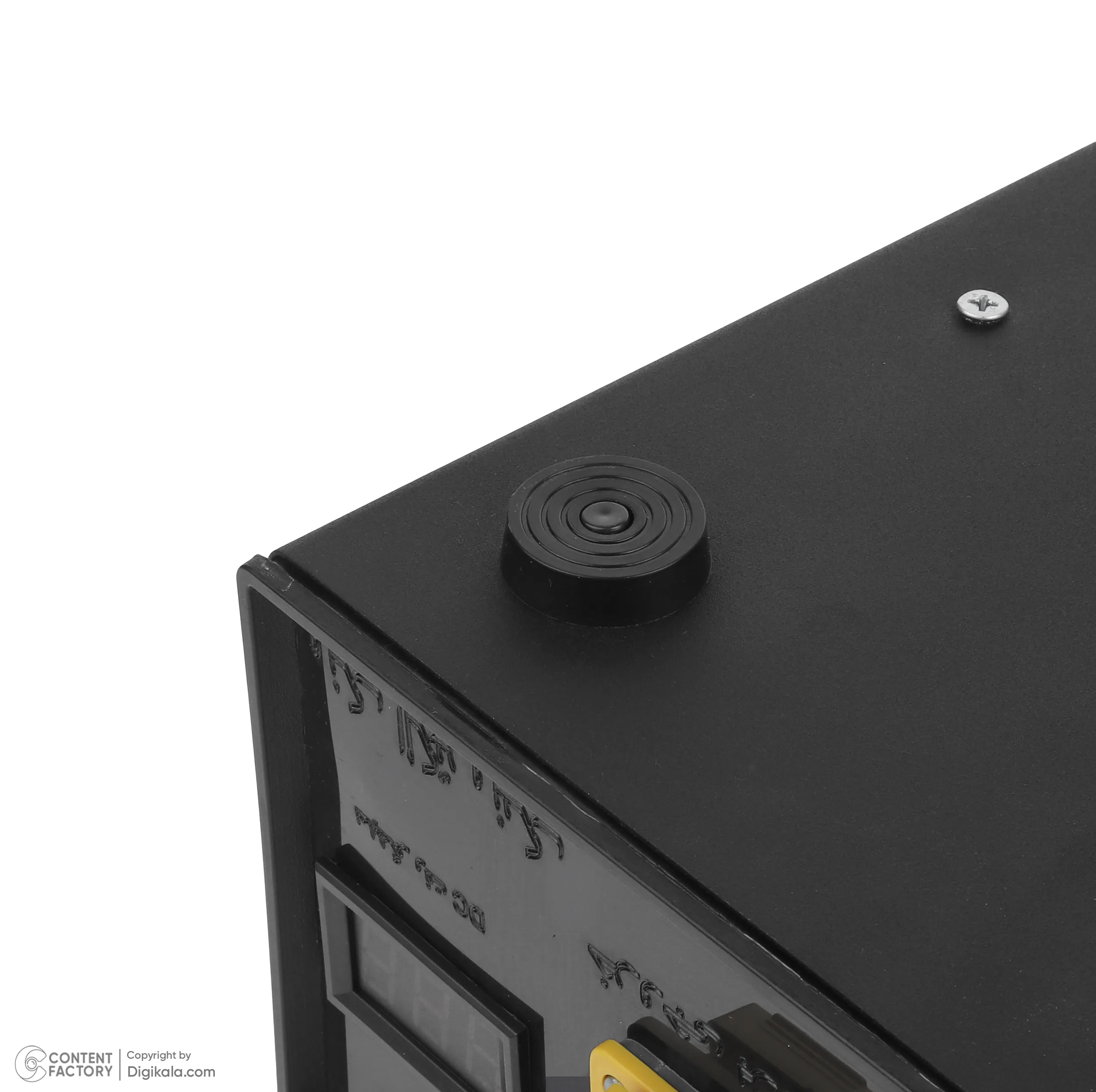 مبدل برق خودرو ونک الترونیک مدل 12V ظرفیت 2000 وات