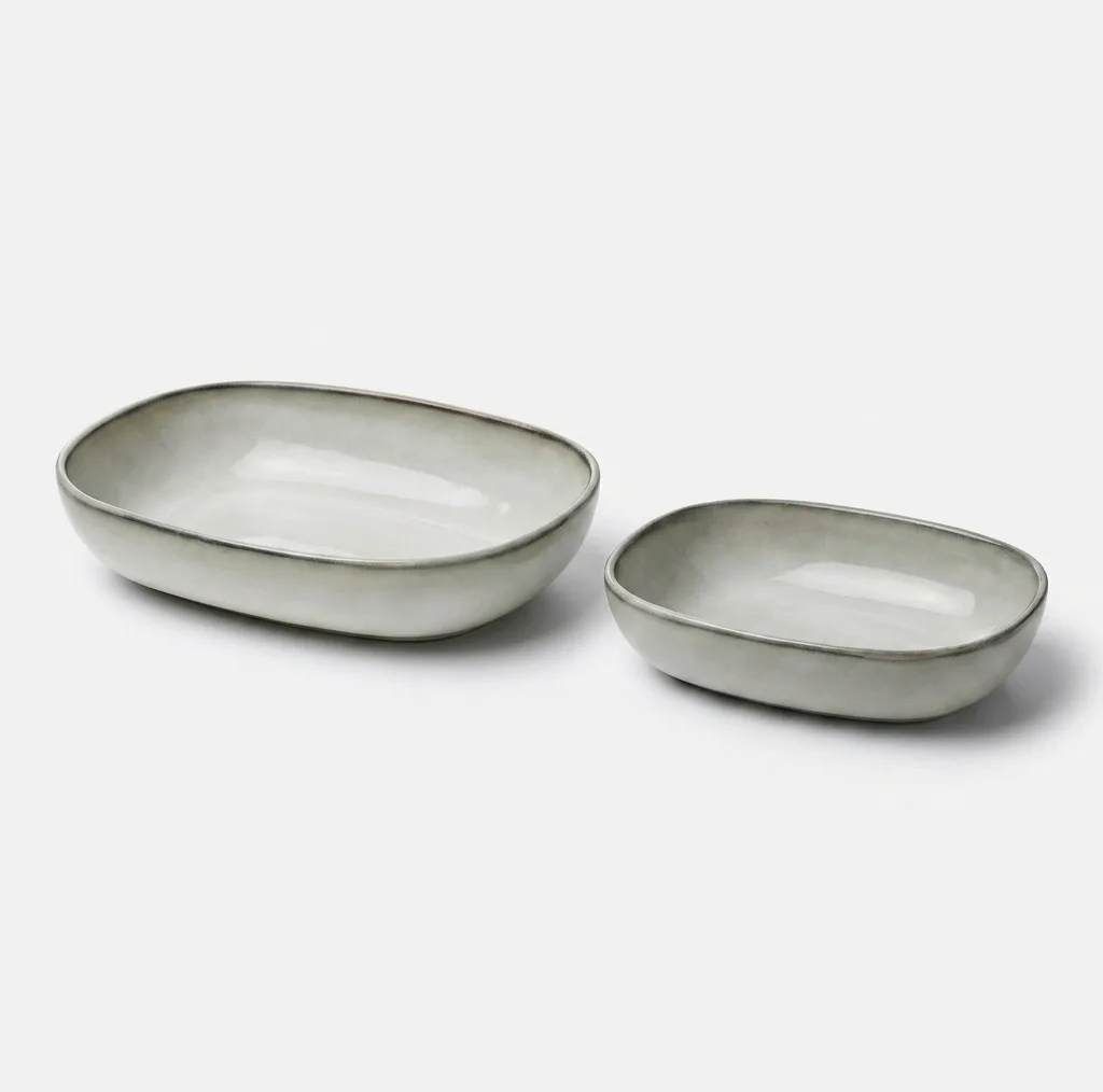 ظرف سرو ایکیا مدل GLADELIG مجموعه 2 عددی با لعاب شنی، ایمن در فر تا 280 درجه سانتی‌گراد و مناسب شستشو در ماشین ظرفشویی