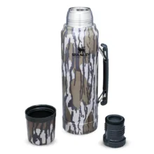 فلاسک استنلی مدل Classic Legendary Bottle کد F2023 گنجایش 1 لیتر