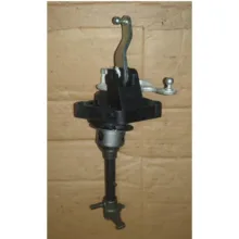 اهرم کنترل تعویض دنده روی گیربکس رنو مدل 8200958538 مناسب برای رنو ال 90