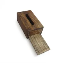 جعبه دستمال کاغذی مدل چوبی کد D14