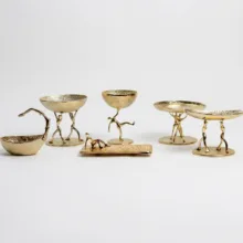 سرویس پذیرایی 6 پارچه بالرین آلومینیومی مقاوم با قطعات میوه‌خوری، شیرینی‌خوری، رولت‌خوری، آجیل‌خوری، شکلات‌خوری و دیس پذیرایی، طراحی لوکس و رنگ ثابت، مناسب شست‌وشوی دستی و استفاده در مهمانی‌های رسمی و دوستانه