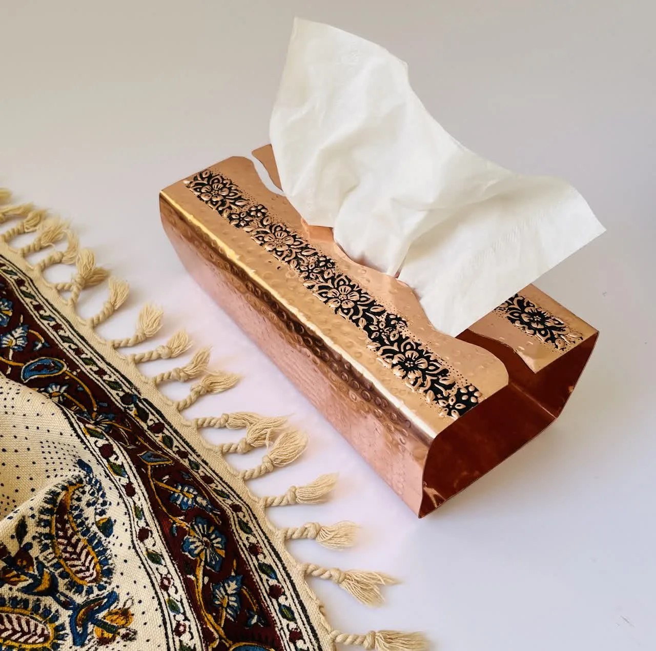 جای دستمال کاغذی مدل موج کد ZH408.1
