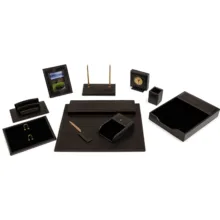 ست ۱۰ تکه لوازم اداری رومیزی مدل مدیریتی چرم ابر و باد کد 710