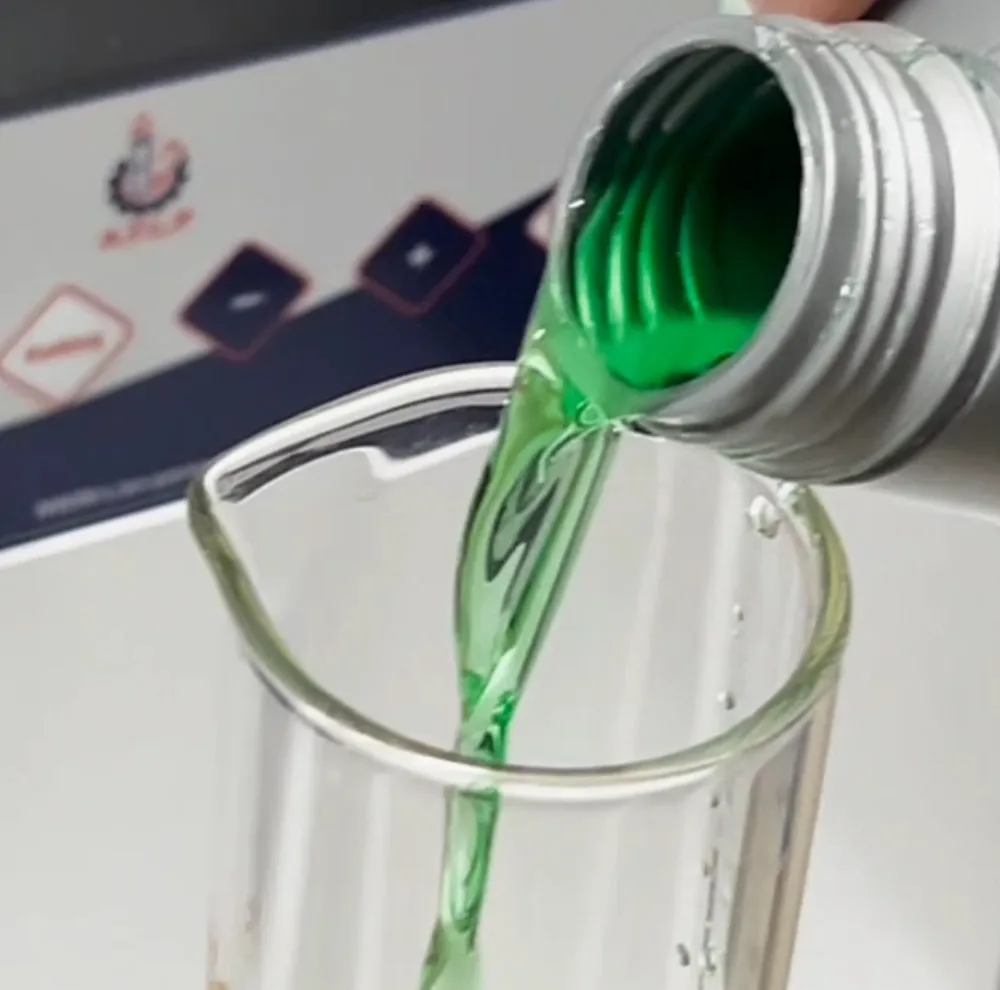 ضدیخ و ضدجوش 50 به 50 آزونکس مدل COOLANT حجم 1 لیتر بسته 3 عددی