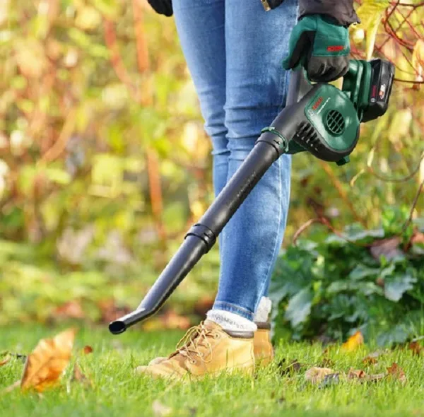 دستگاه دمنده بوش مدل UniversalLeafBlower 18V-130