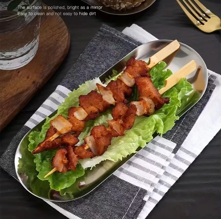 رولتخوری مدل ویکتوریا کد 23 مجموعه 2 عددی استیل 201 ضدزنگ با ابعاد 23×9.5×1 سانتیمتر مناسب اردوخوری، سوشیخوری و دسرخوری با وزن 90 گرم، قابل شستشو با دست و ماشین ظرفشویی