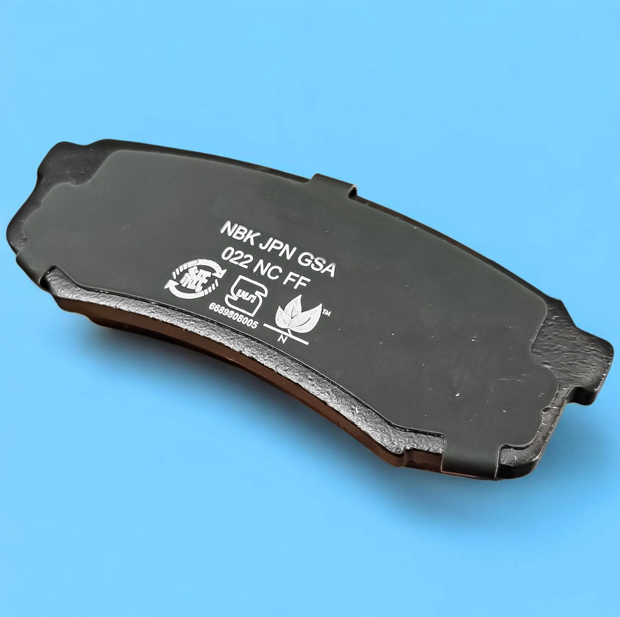 لنت ترمز عقب خودرو فورس مدل نائو سرامیک دو جفت مناسب برای تویوتا لندکروزر J200 و لکسوس LX570