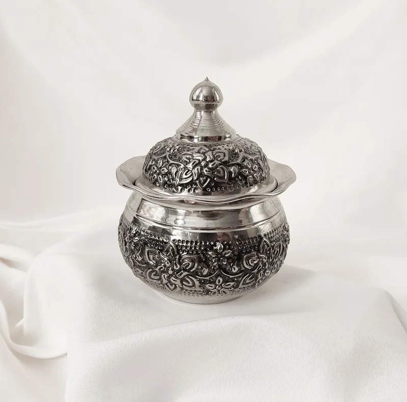 قندان مسی مدل قلم زنی کد ZH445