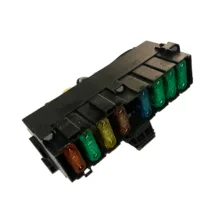 بچه فیوز خودرو مدل FBP06 مناسب برای پژو 206