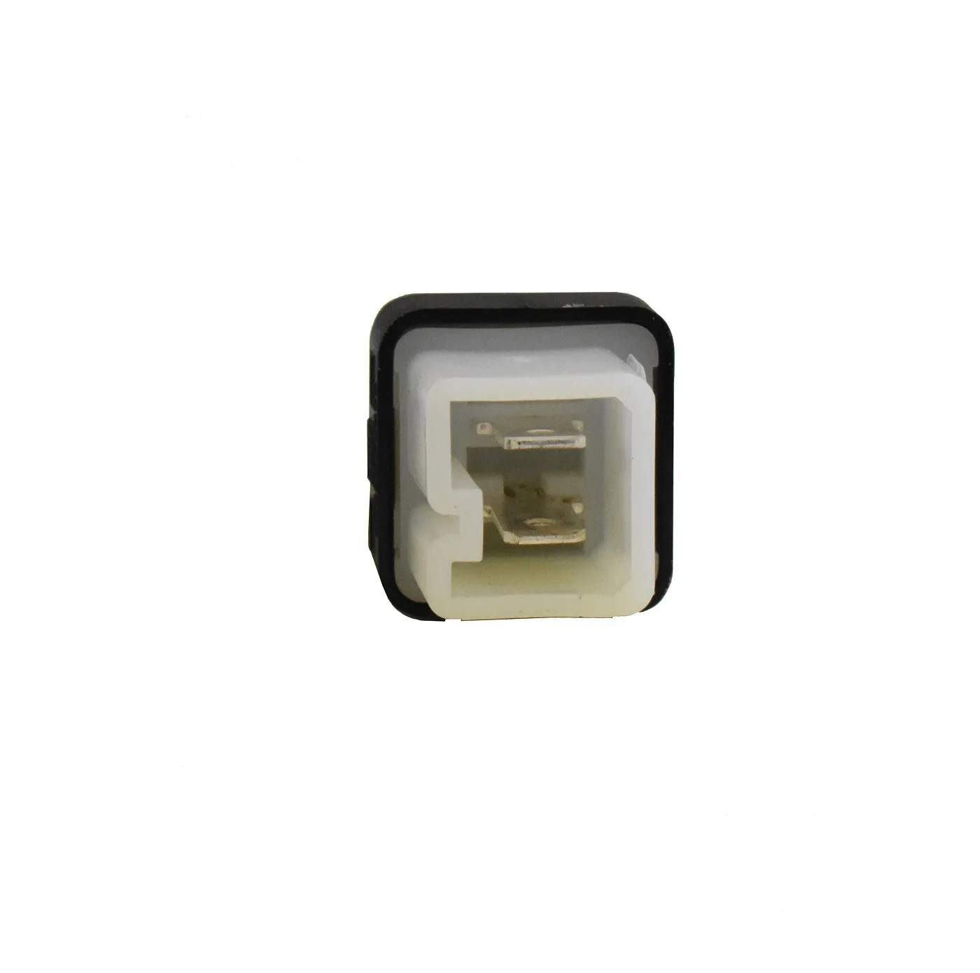 سوئیچ استپ ترمز کروز + کد CR 33076201 مناسب برای سمند