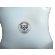 آجیل‌خوری، شکلات‌خوری و انارخوری پایه‌دار چینی پردیس کاشان مدل ویلیج مربع 22×22×14 سانتی‌متر، شستشو با دست و ماشین ظرفشویی، دارای جعبه