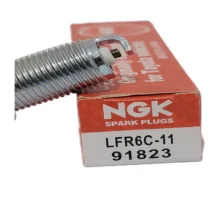 شمع خودرو ان جی کی مدل تک پلاتین پایه بلند LFR6C-11 91823 بسته 4 عددی