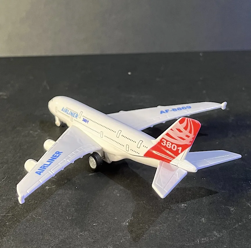 ماکت هواپیما مدل ایرباس A380