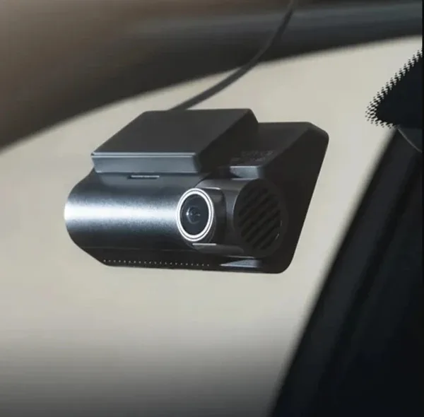 دوربین فیلم برداری خودرو سوِنتی مِی مدل  Dash Cam A810