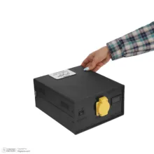 مبدل برق خودرو ونک الترونیک مدل 12V ظرفیت 2000 وات