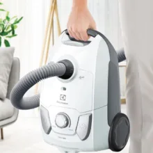 جاروبرقی 750 وات الکترولوکس مدل EEG411W