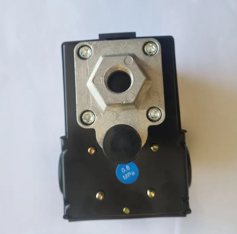 کلید اتومات کمپرسور هوا کد TPX-2P طرح کندر