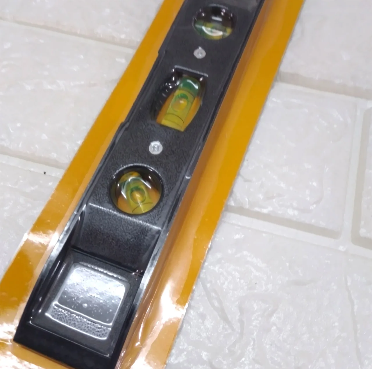تراز مدل قایقی کد TORPEDO LEVEL