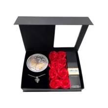 ست هدیه زنانه مدل گردنبند مروارید عشق طرح صدف به همراه باکس گل معطر