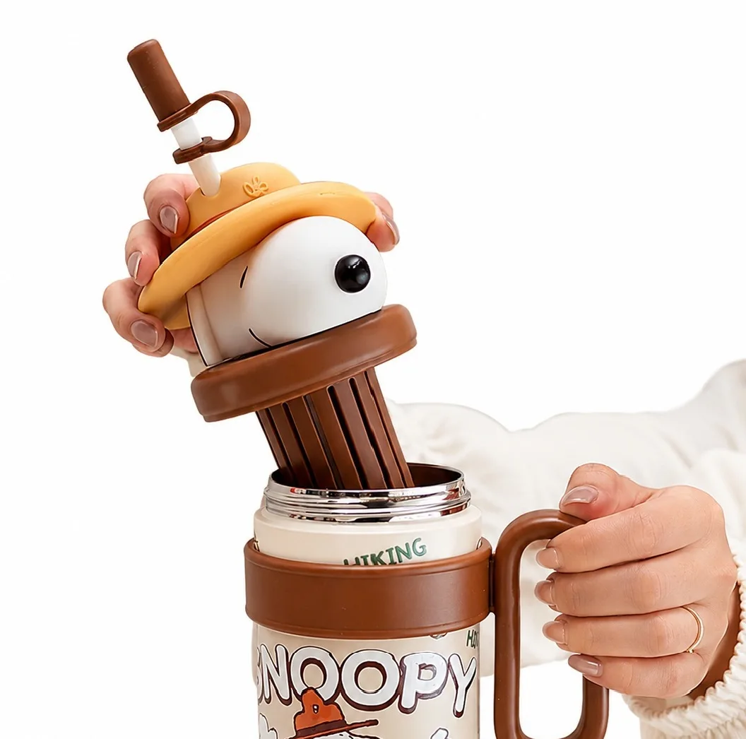 قمقمه کودک مدل اسنوپی Snoopy کوهنورد حجم 0.8 لیتر