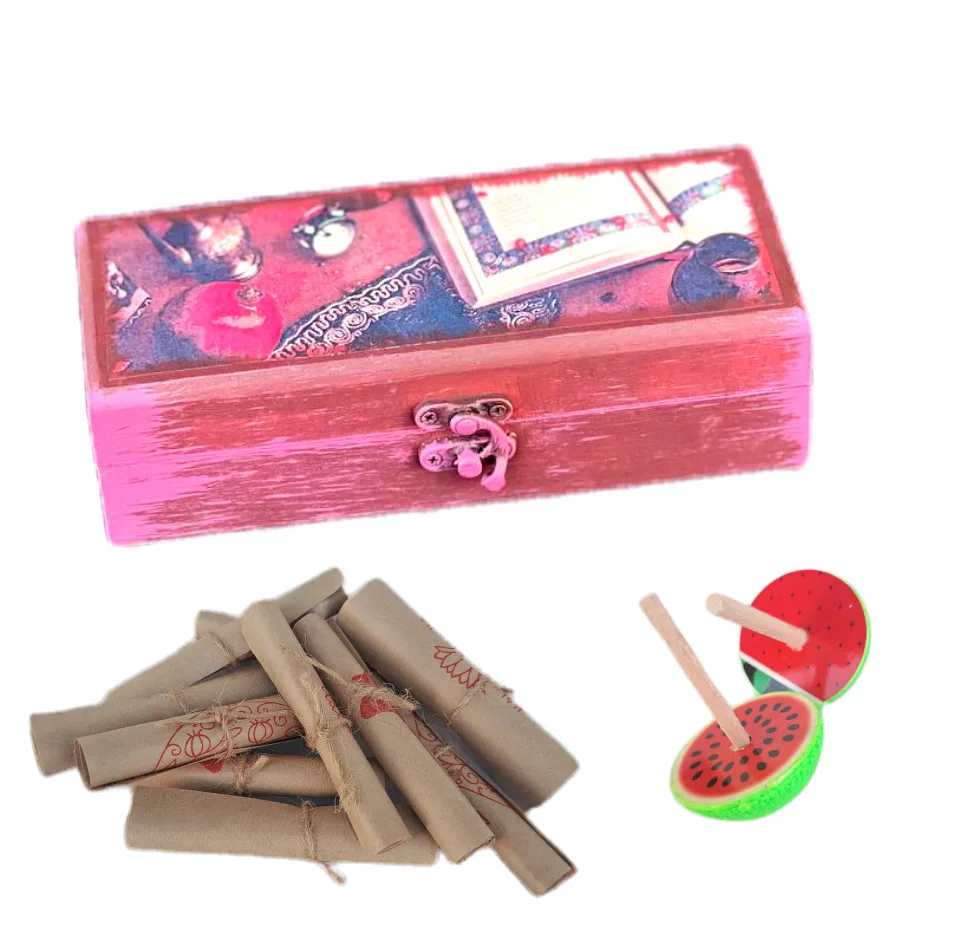 ست هدیه دکوراتیو مدل شب یلدا کد YPs2 مجموعه 13 عددی