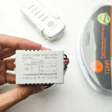 ریموت تونا مدل 4 کانال مجزا