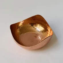 آجیل خوری مسی مدل مدرن سه گوش کد ZH339.3