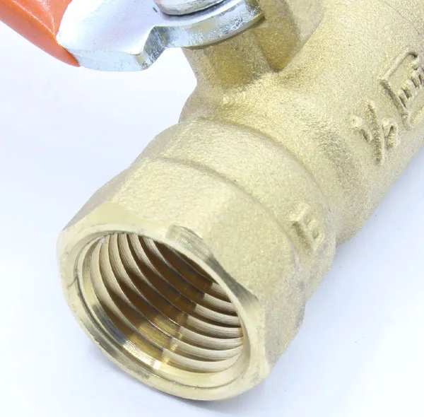 شیر گازی آذر مدل 1/2in