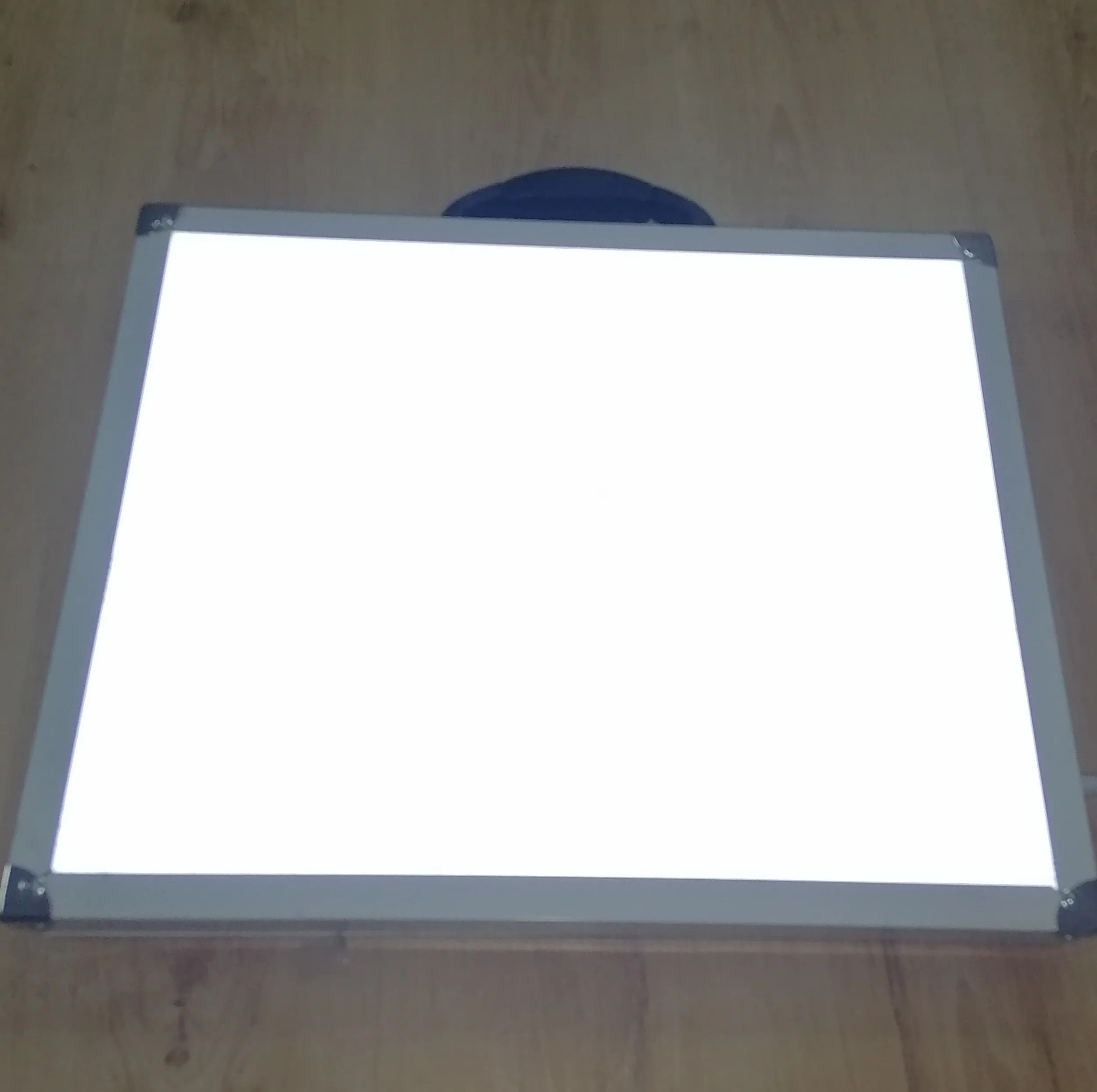میز نور مدل Rc A1 سایز 102x72 سانتی‌متر