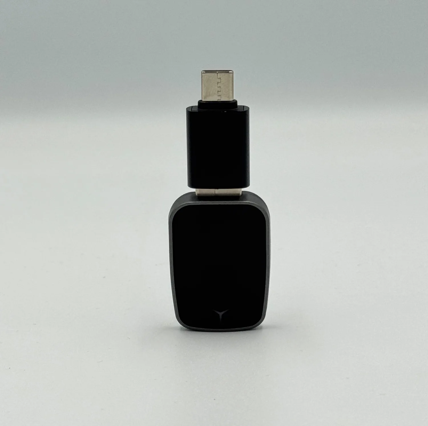کارپلی و اندروید اتو مدل 2in1 به همراه مبدل USB به USB-C