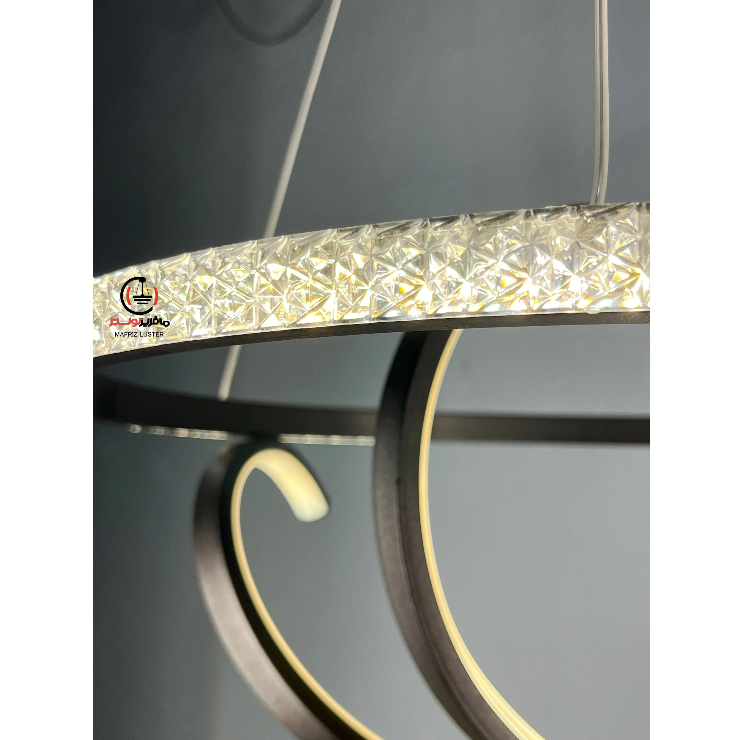 لوستر مافریز مدل مدرن کد ACK150