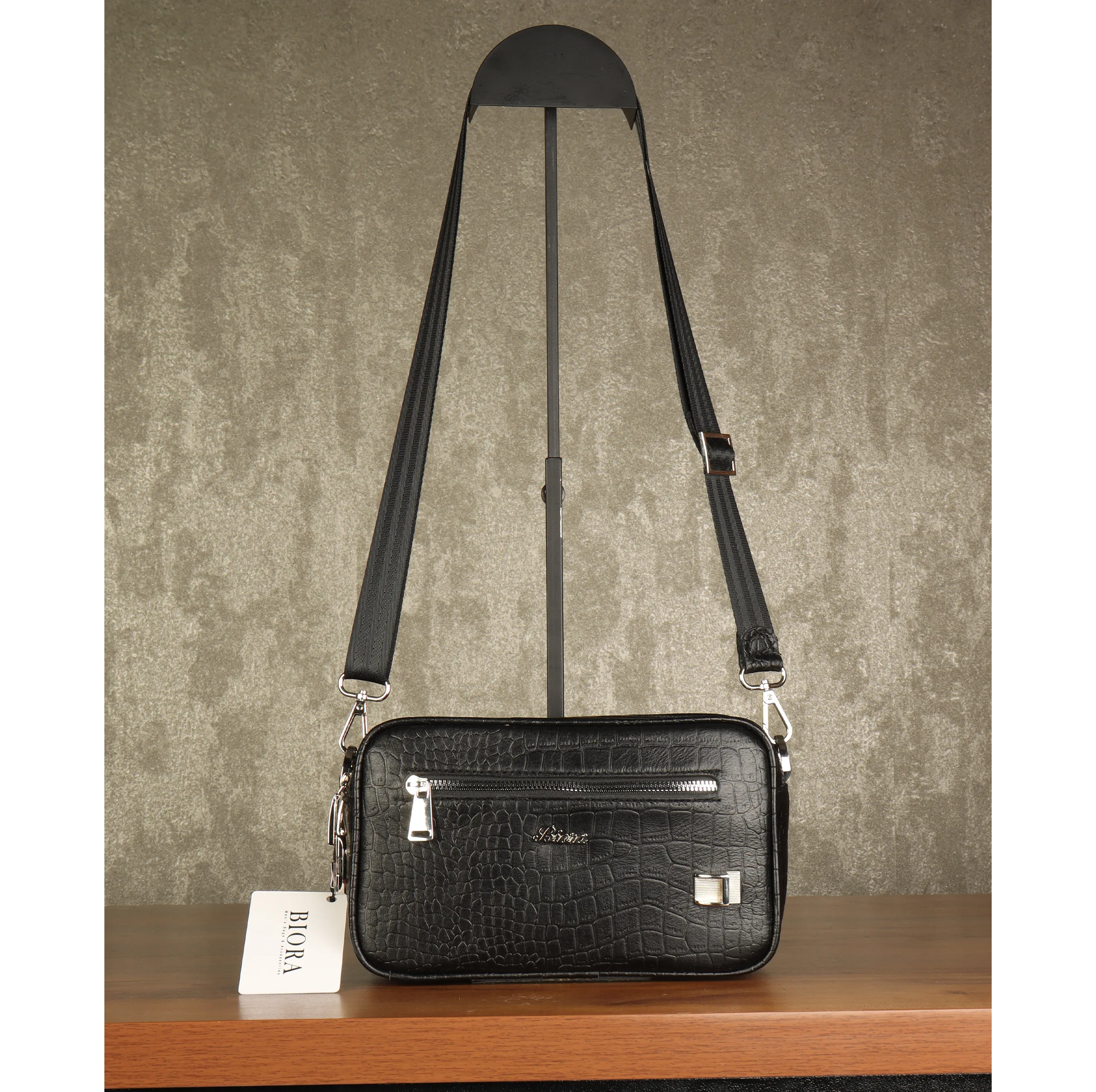 کیف دستی مردانه بیورا مدل shz037