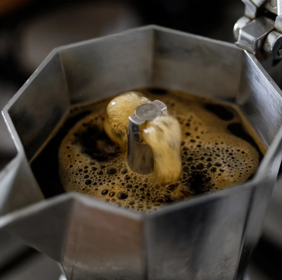 قهوه ساز بیالتی مدل موکا اکسپرس 4Cups A