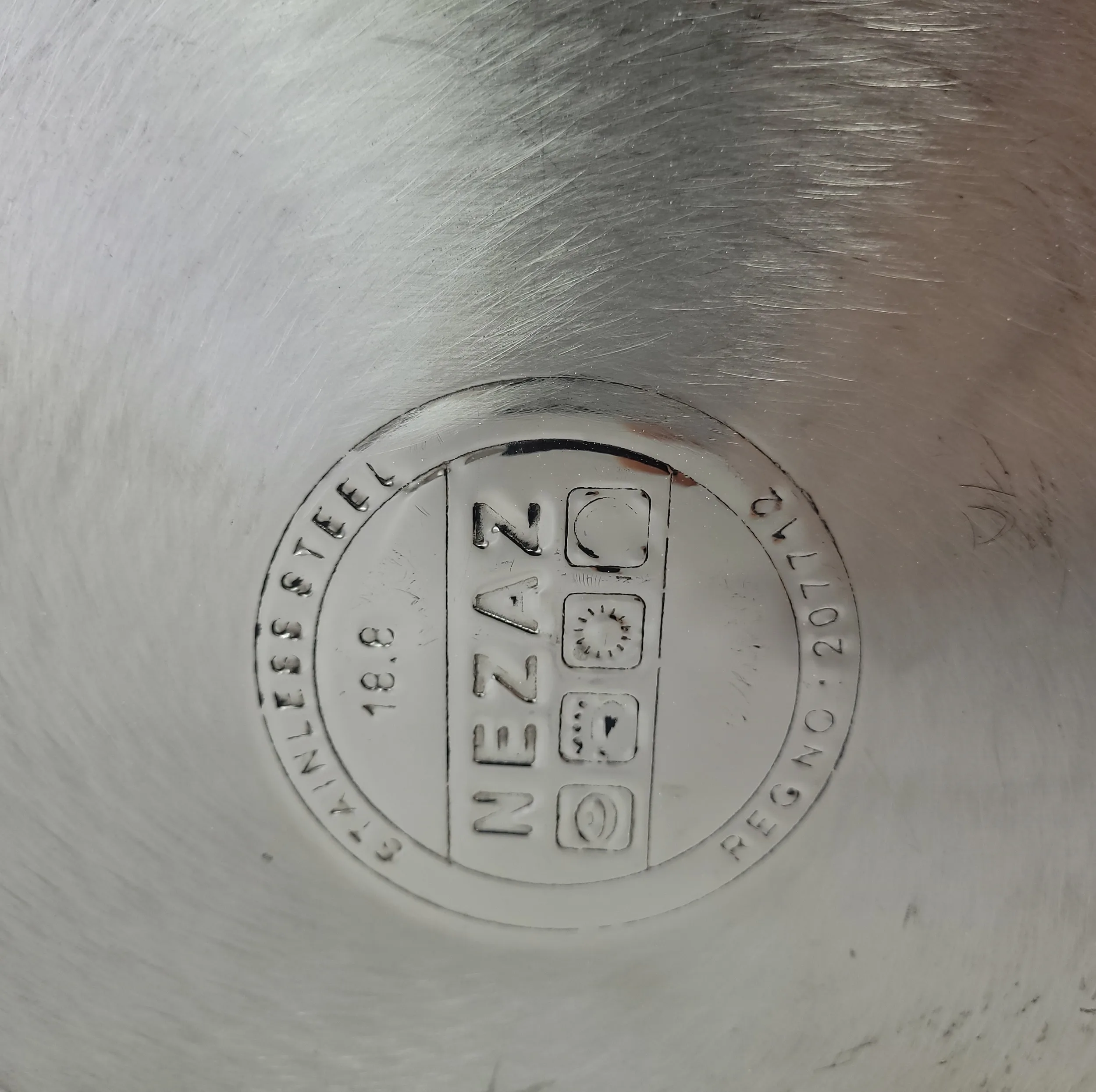 ست کتری و قوری نزاز مدل NGL576