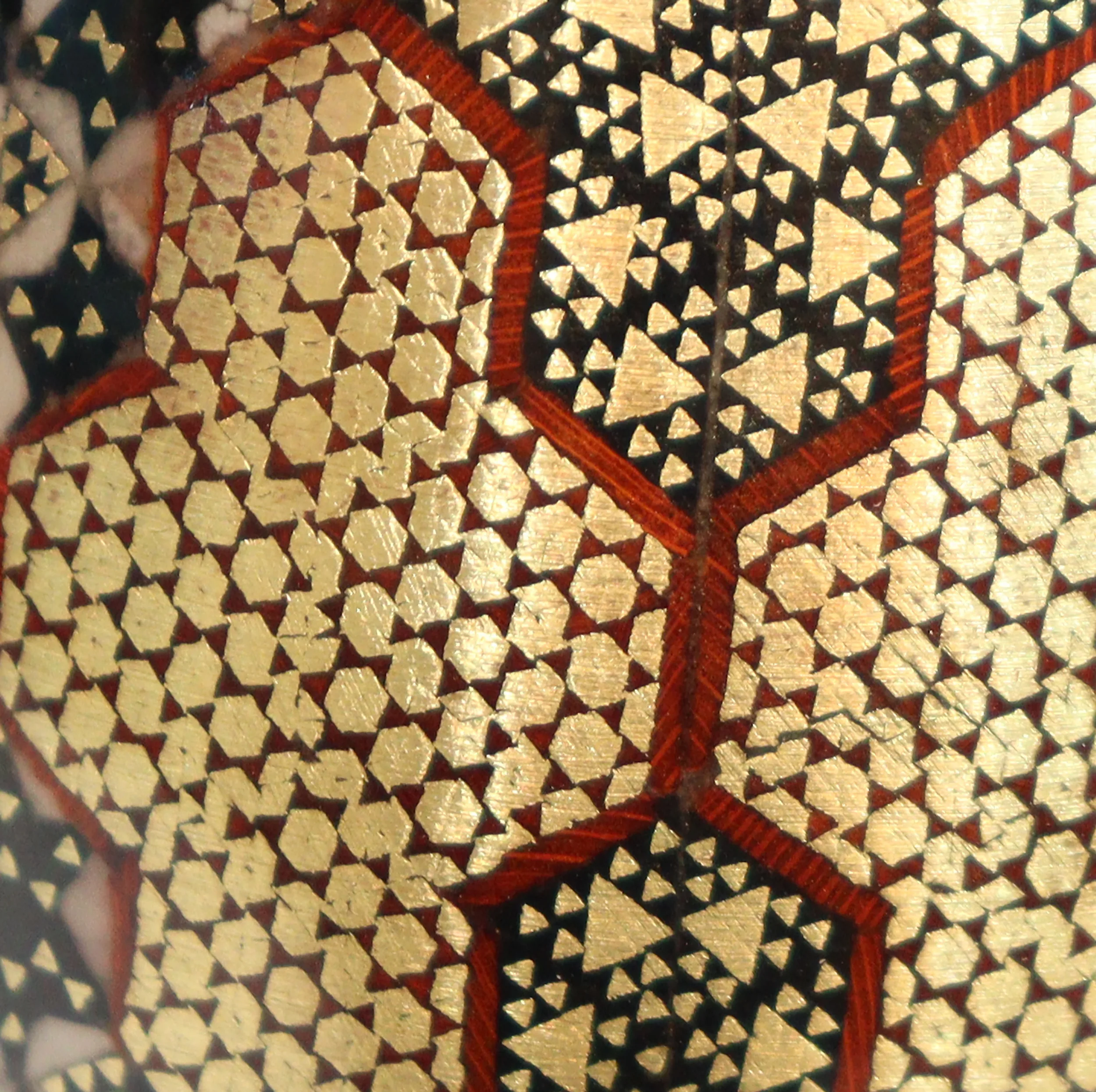 گلدان خاتم کاری مسی صنایع دستی فاخر مدل صراحی طرح پرسیم کد PHQDkGr-Vase16p5 بسته 2 عددی