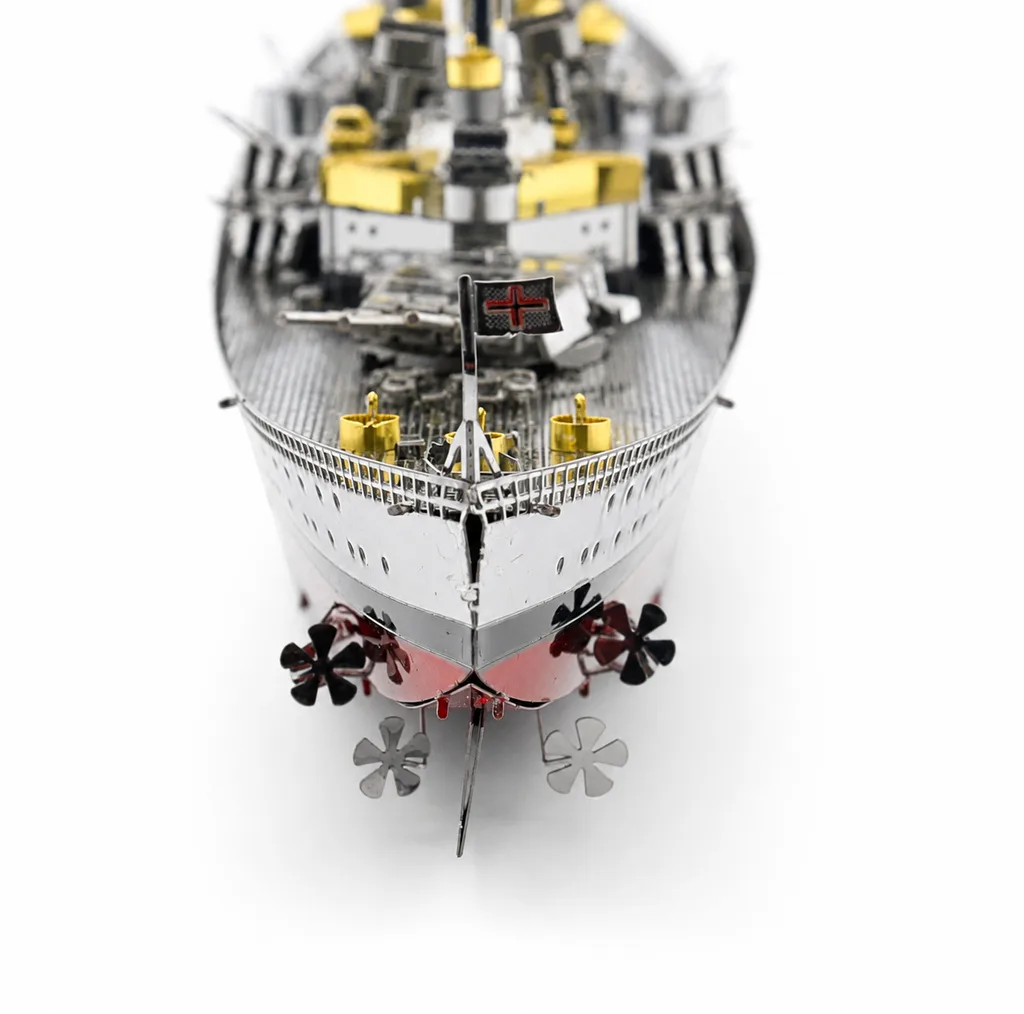 ساختنی 282 تکه پیسکول مدل HMS prince of wales
