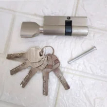 سیلندر قفل باتیس مدل آپارتمانی 7cm کد BA30009