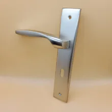 دستگیره درب کلیدی کلون کد 7722 بسته 2 عددی
