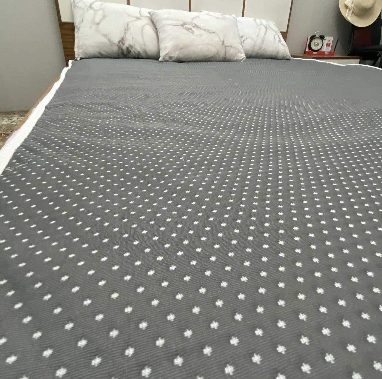 محافظ تشک لایت نایت مدل G ضد آب دونفره سایز 200x160 سانتی متر