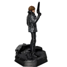 فیگور طرح لیان مدل leon s Kennedy ارتفاع ۲۰ سانتی متر