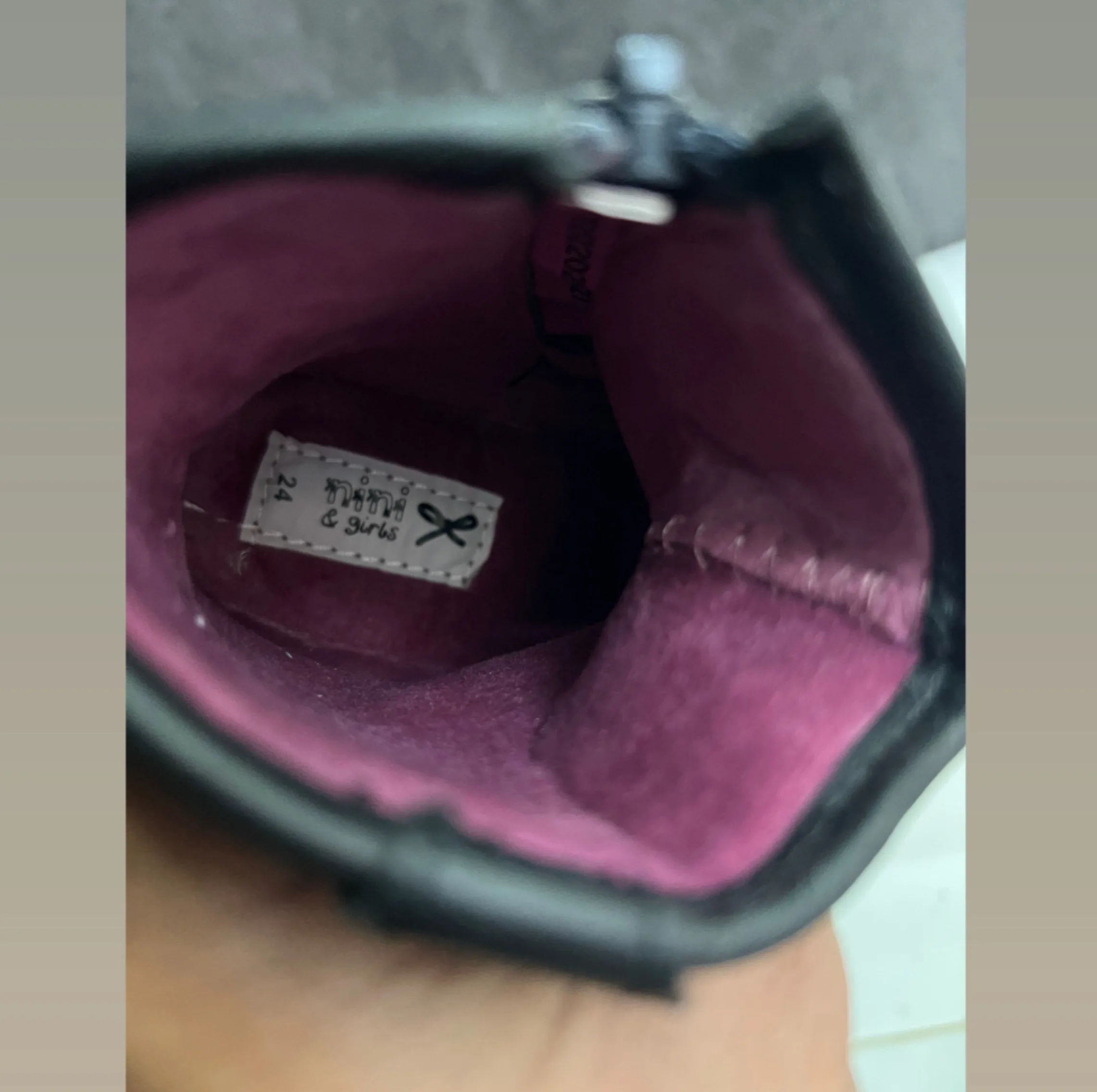 نیمبوت دخترانه نینی اند گرلز مدل Me22