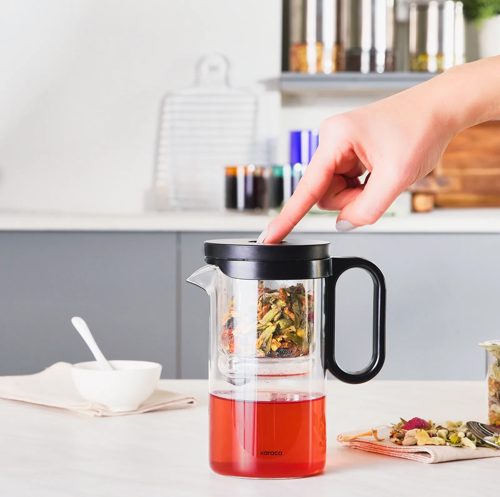 فرنچ پرس کاراجا مدل Brewy Tea Borosilikat Cam گنجایش ۵۰۰ میلی لیتر