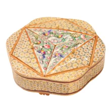 شکلات خوری خاتم کاری صنایع دستی فاخر مدل ممتاز 3 درب طرح گل و مرغ برجسته کد Gr3d26