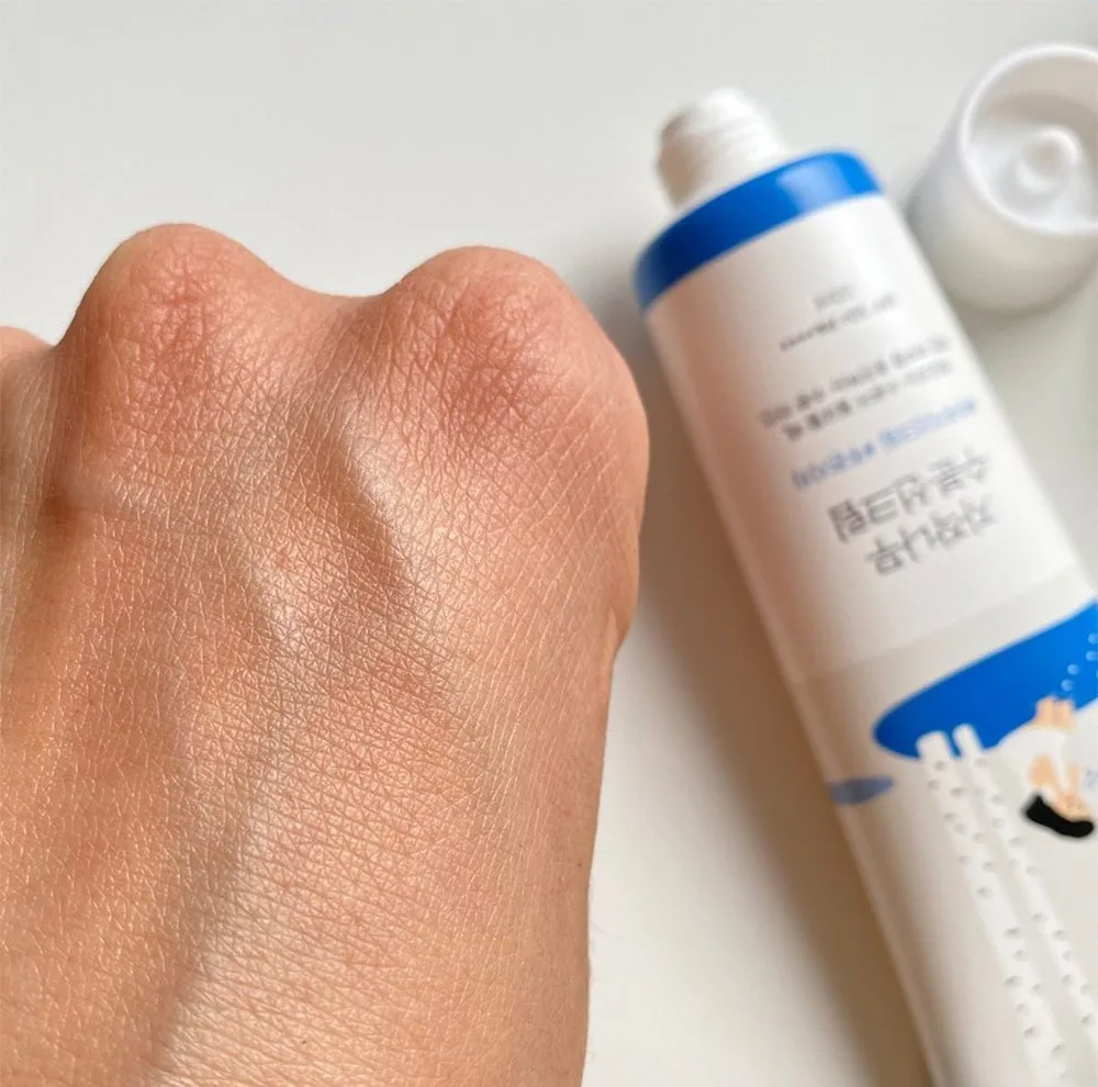 کرم ضد آفتاب راند لب SPF 50 مدل birch juice مناسب انواع پوست حجم 50 میلی لیتر