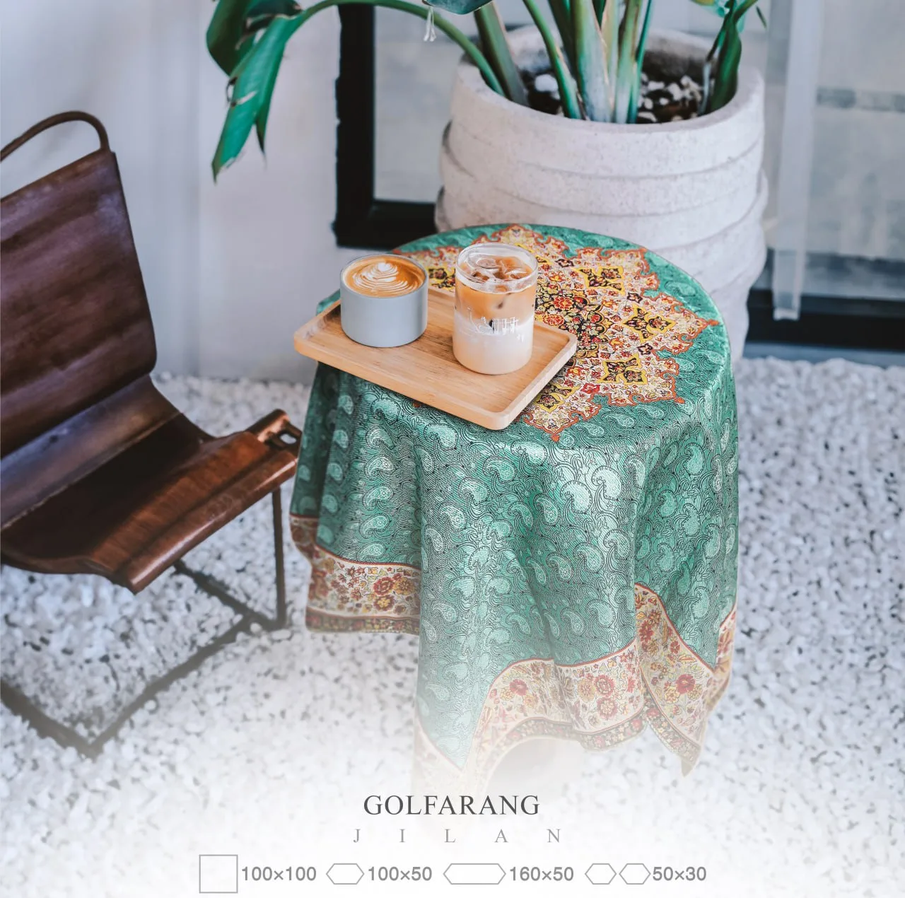 رومیزی ترمه عدل طرح گل فرنگ