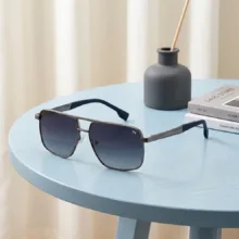 عینک آفتابی مردانه آلبرت وگ مدل S15109C3 Avantgarde Visionary