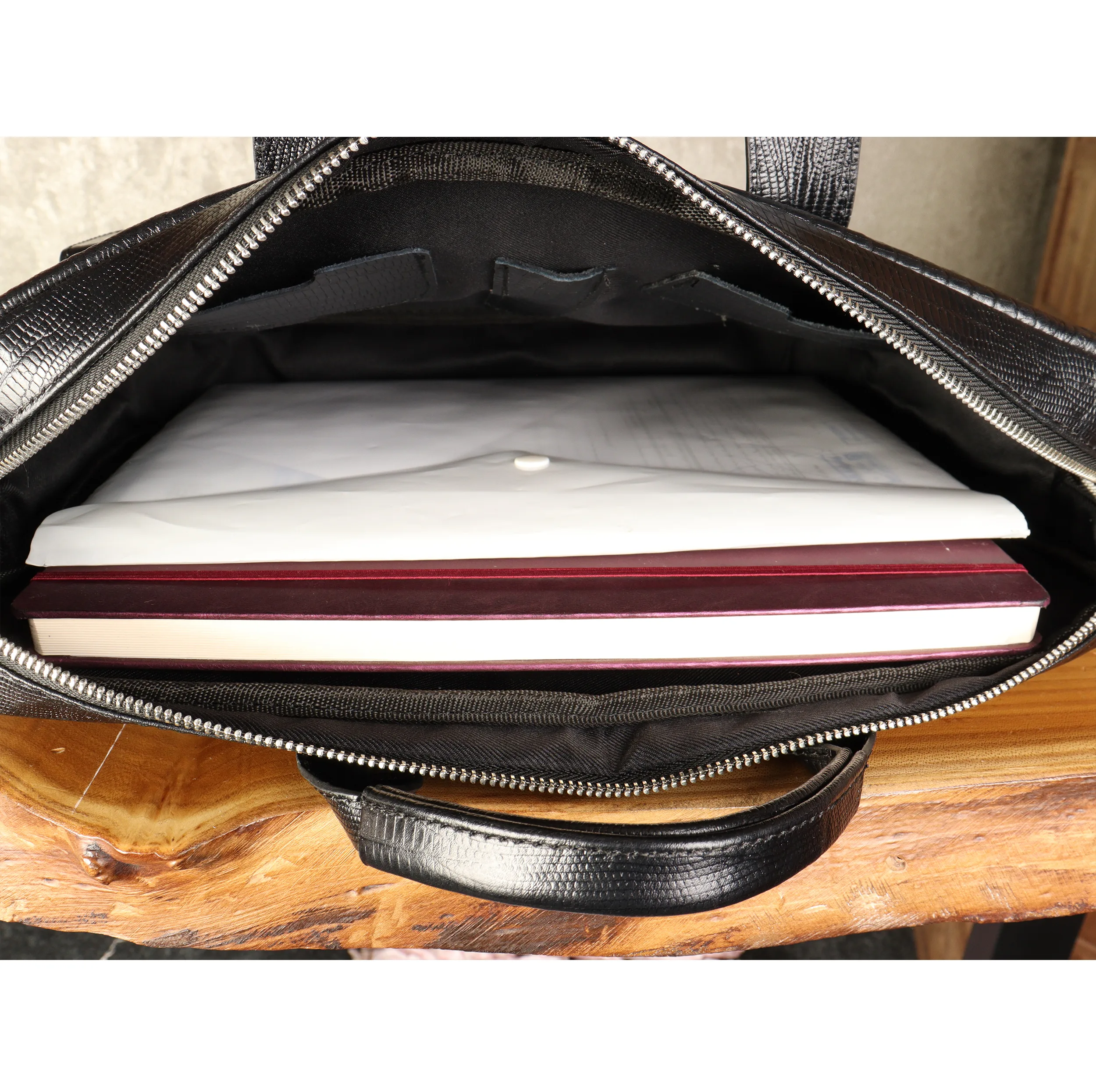 کیف اداری مردانه بیورا مدل eez41