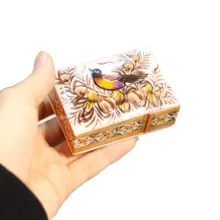 جا سکه ای خاتم کاری چوبی صنایع دستی فاخر مدل کشویی لبه گرد مینیاتور طرح گل و مرغ برجسته Br7p5