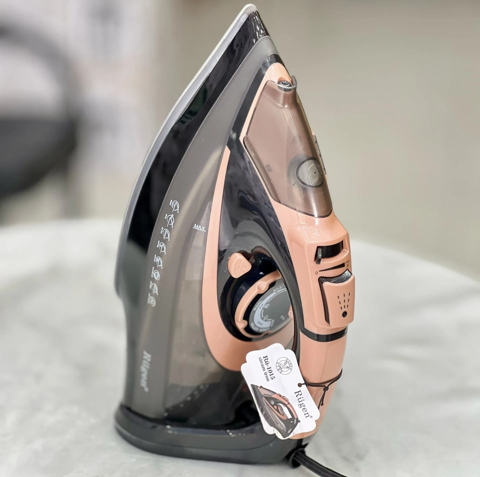 اتو بخار 3000 وات روگن استار مدل Rü-1015